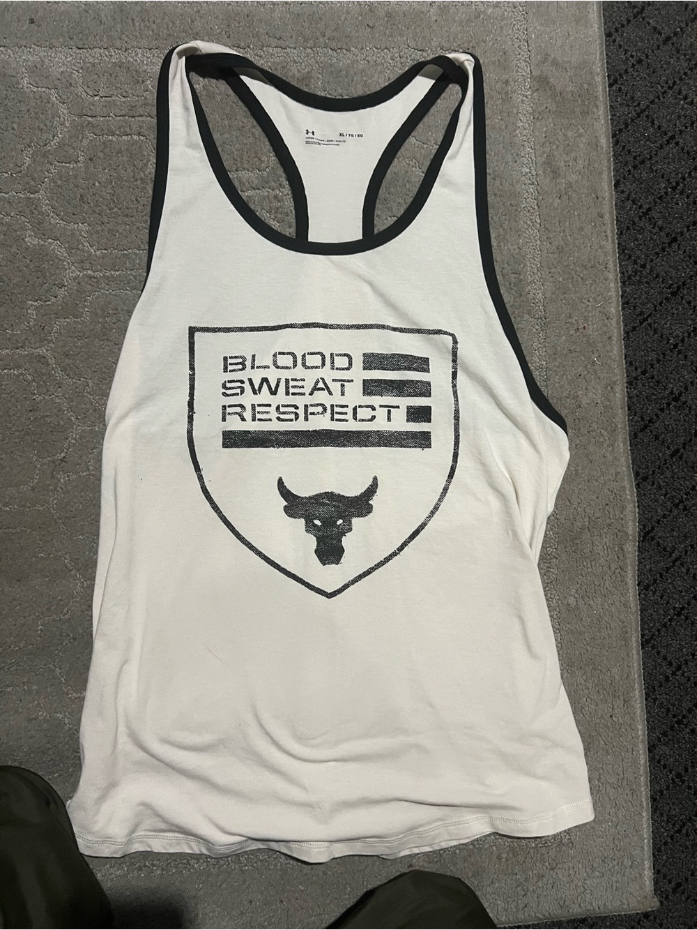 Under Armour White & Black Graphic Swim Rash Guard Tank
